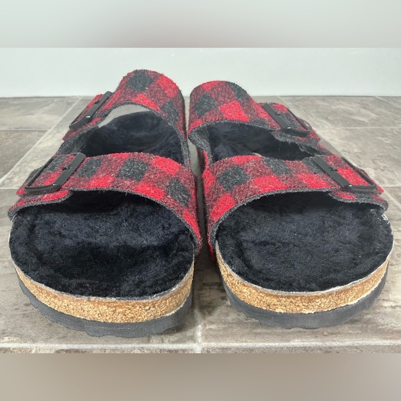 BIRKENSTOCK ARIZONA SHEARLING WOOL PLAID RED SANDALS. - Picture 3 of 6
